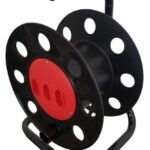 CARRETEL P/ EXTENSAO 3 TOM 250MM 20A 3P RABICHO 15CM S/ PLUG MULTICRAFT